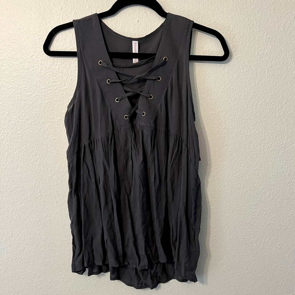 Xhilaration Black Grey Tank Top Blouse NWT